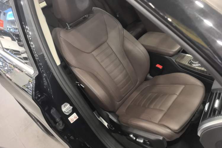 Used BMW X3 2018 xDrive28i Luxury Package China VI Emission Standard
