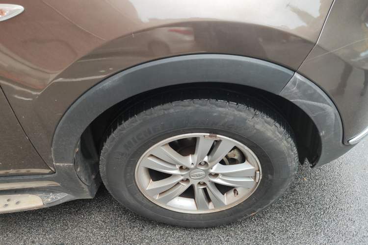 Used Kia Sportage R 2015 2.0L Automatic Two-Wheel Drive GL Right Front Wheel Hub