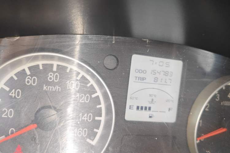 Used Jinbei Hiace X30 2013 1.3L Standard Version Odometer Close Up