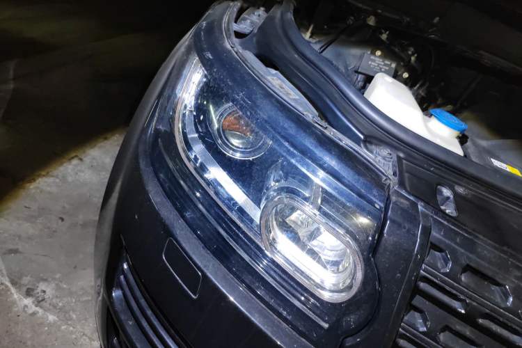 Used Land Rover Range  Right Front Headlight