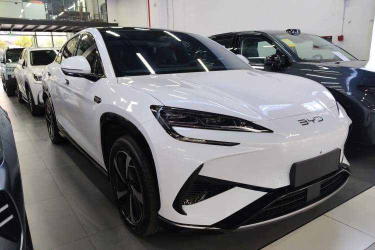 Used BYD Sealion 07 EV 2024 610 Long-Range Version Front Right 45 Deg