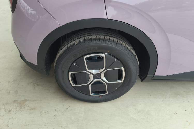 Used AION UT 2025 330 Starlight Edition