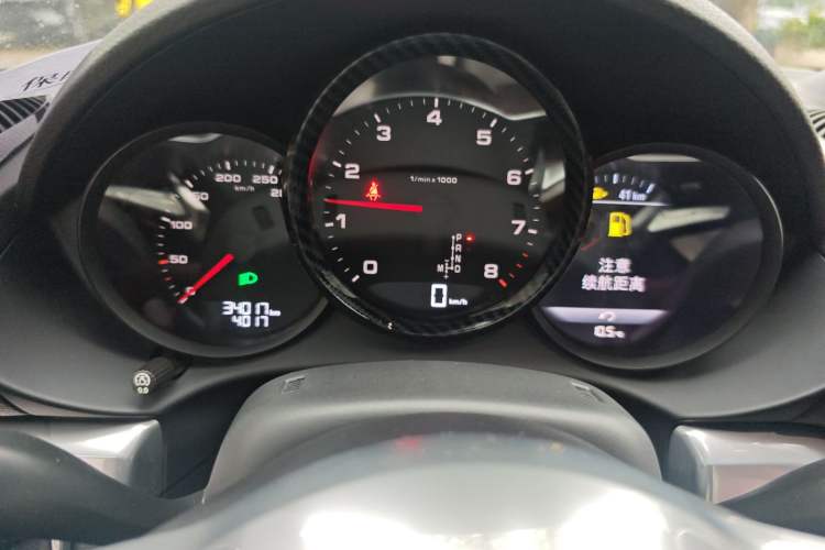 Used Porsche 718 2020 Boxster 2.0T Odometer Close Up