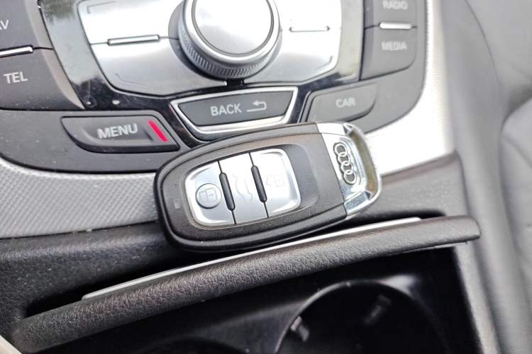 Used Audi A6L 2018 30th Anniversary Edition 35 TFSI Fashion Model