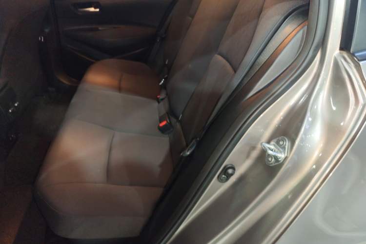 Used Toyota Corolla 2021 Dual-Motor 1.8L E-CVT Elite Edition