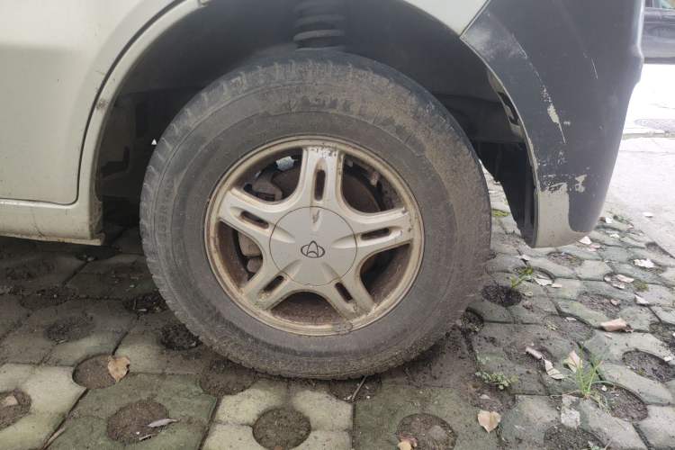 Used CHANGAN KAICHENG Star 9 2015 1.5L CNG Base Version 4G15S Right Front Wheel Hub