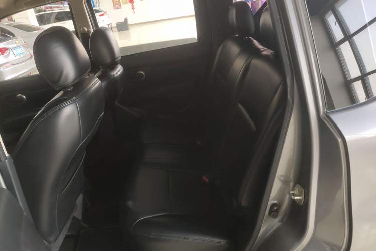 Used Nissan Livina 2015 1.6XE CVT Comfort Edition
