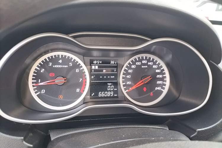 Used Bestune X40 2017 1.6L Manual Luxury Edition