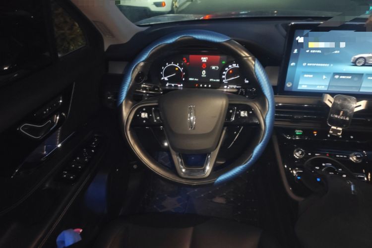 Used Lincoln Corsair 2020 2.0T Two-Wheel Drive Luxury Edition Steering Wheel