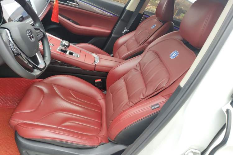 Used CHANGAN CS85 COUPE 2019 1.5T DCT Version China VI Standard
