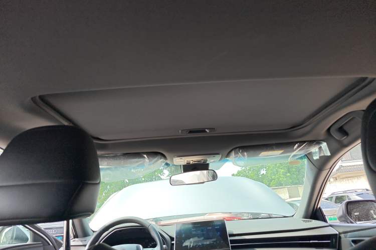 Used Toyota Avalon 2023 2.5L Luxury Edition Headliner