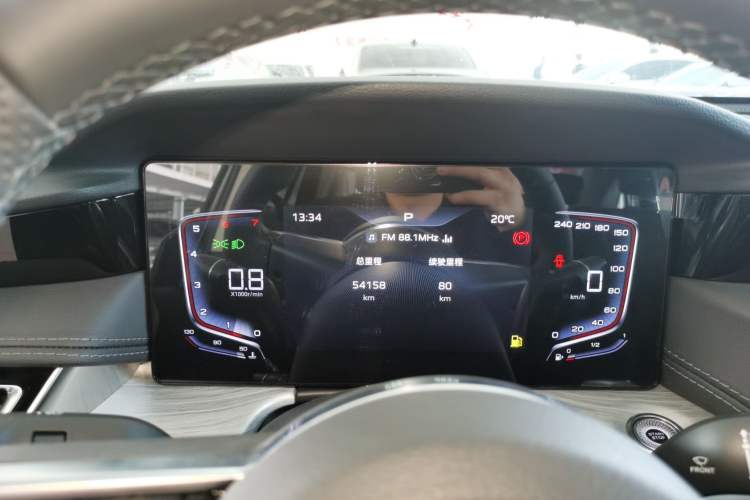 Used Hongqi H5 2025 1.5T DCT Qiyun 500 000th Unit Commemorative Edition Instrument Cluster