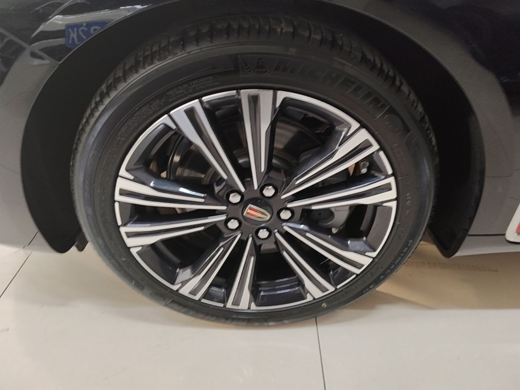 Hongqi H9 2024 2.0T Qichang Private Enjoyment Luxury Edition — снимка 10