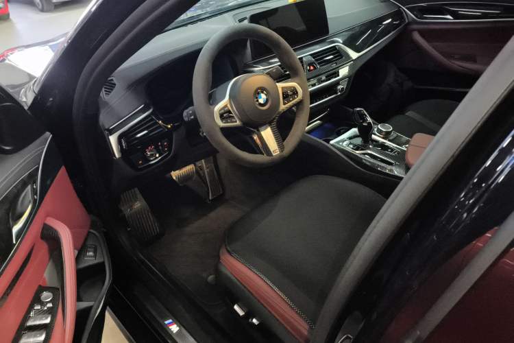 Used BMW 5 Series 2022 Restyled 525Li M Sport Package
