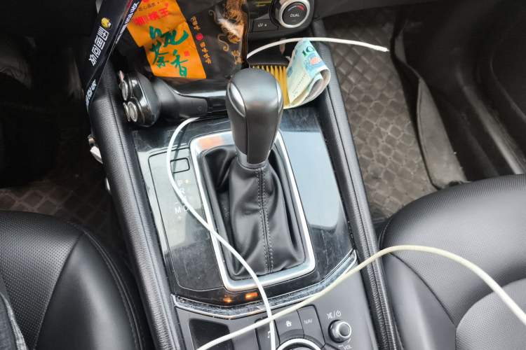 Used Mazda CX-5 2017 2.0L Automatic 2WD ZhiShang Trim China VI Standard