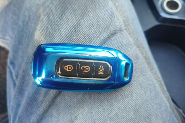 Used JMC Yuhu 7 2020 2.0T Diesel Automatic 4x4 Comfort Edition Long Wheelbase China VI Emission Standard JX4D20A6L