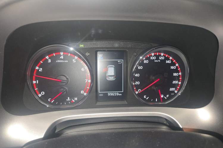 Used Toyota RAV4 2016 2.0L CVT 4x4 New Edition China V Standard
