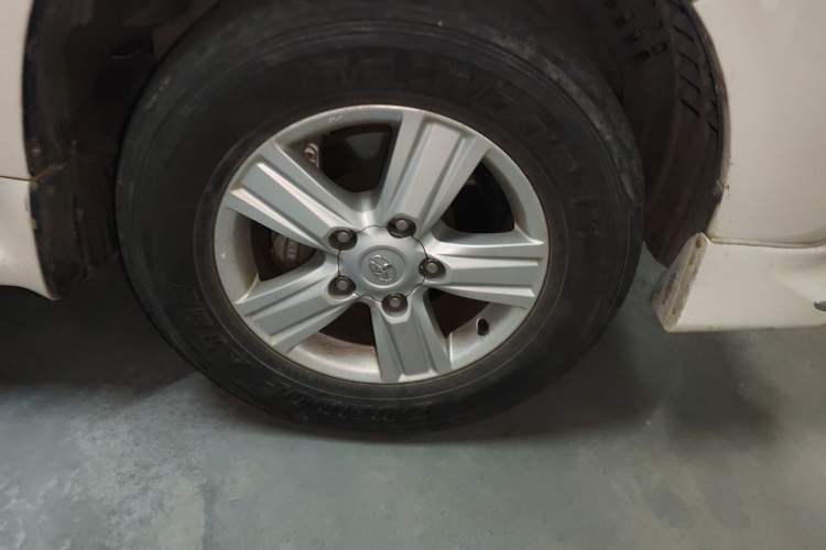 Used Toyota Land Cruiser 