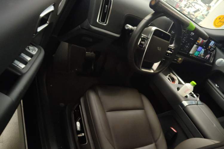 Used Li Auto L9 2022 Max model
