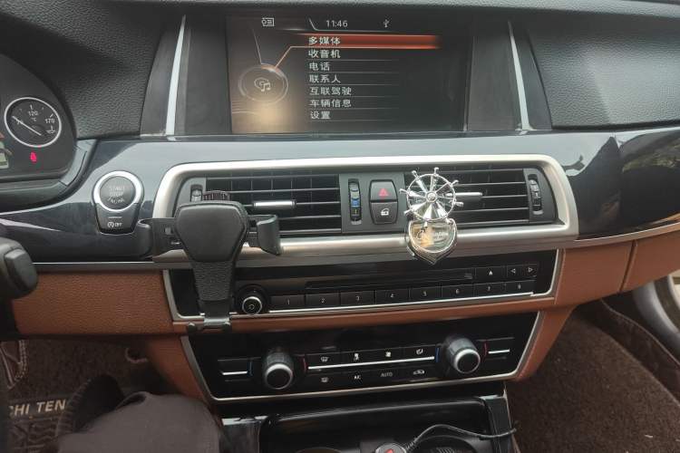 Used BMW 5 Series 2014 520Li Elegant Model