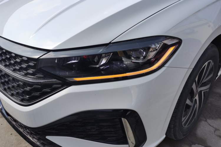 Used Volkswagen Lavida 2024 300TSI DSG Starry Sky Leading Edition
