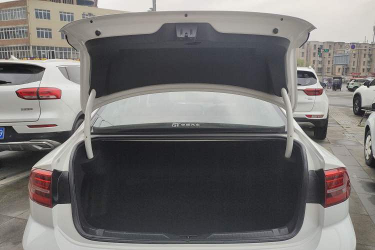 Used Volkswagen Lamando 2021 Revised Version 280TSI DSG Comfort Edition Trunk