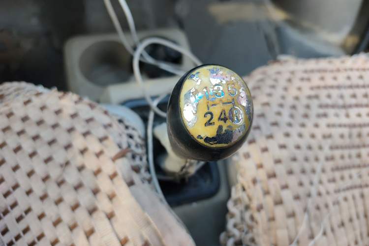 Used Dongfeng Xiaokang C37 2012 1.4L Standard Edition DK13-06
