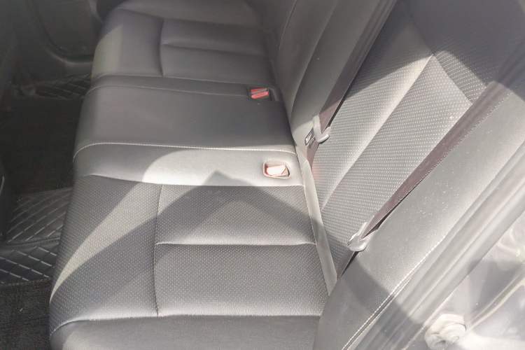 Used Nissan Sylphy 2021 Classic 1.6XL CVT Luxury Edition Left Rear Seat
