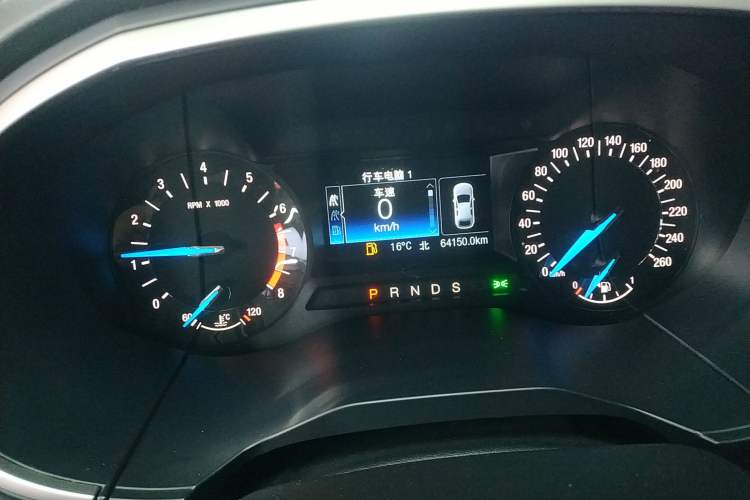 Used Ford Edge 2018 EcoBoost 245 Two-Wheel-Drive Platinum Edition 5 Seats
