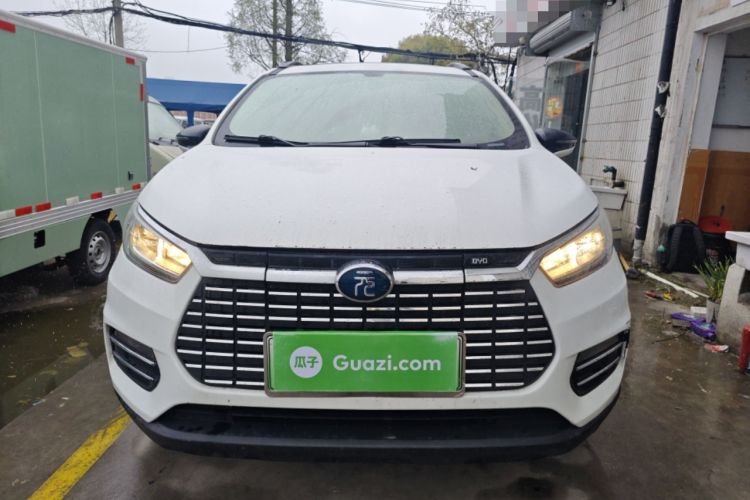 Used BYD Yuan New Energy 2018 EV360 Smart Connect Cool Edition Front