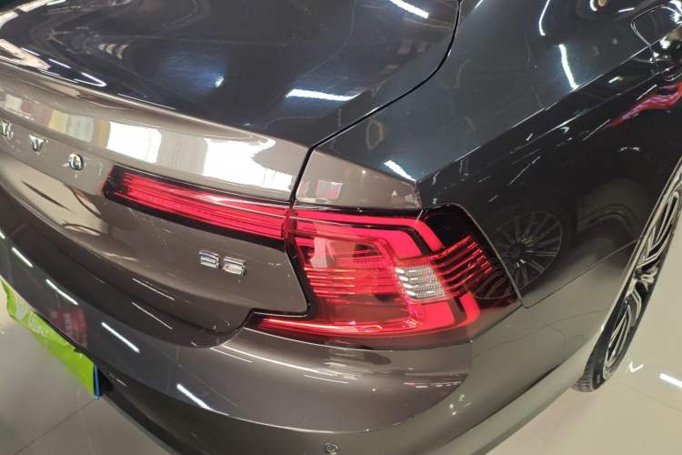 Used Volvo S90 2022 B5 Zhiyi Luxury Edition