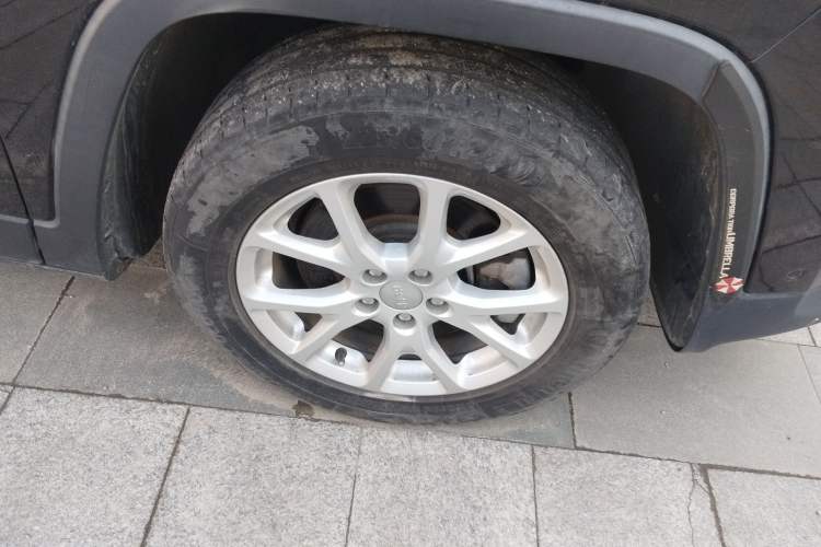 Used Jeep Cherokee 2017 2.4L Leading Smart Edition