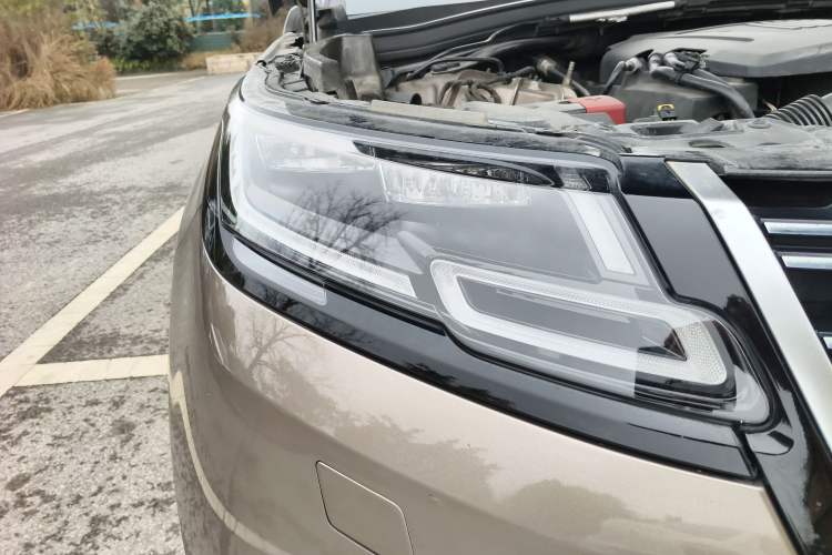 Used Land Rover Range Velar 2018 P380 S
