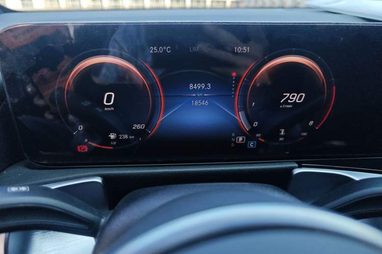 Used Mercedes-Benz GLB 2022 Second Facelift GLB 200 Fashion Edition