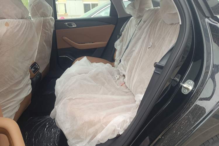 Used Geely Galaxy Stellar 6 2026 Model 125km Exploration+ Edition Left Rear Seat