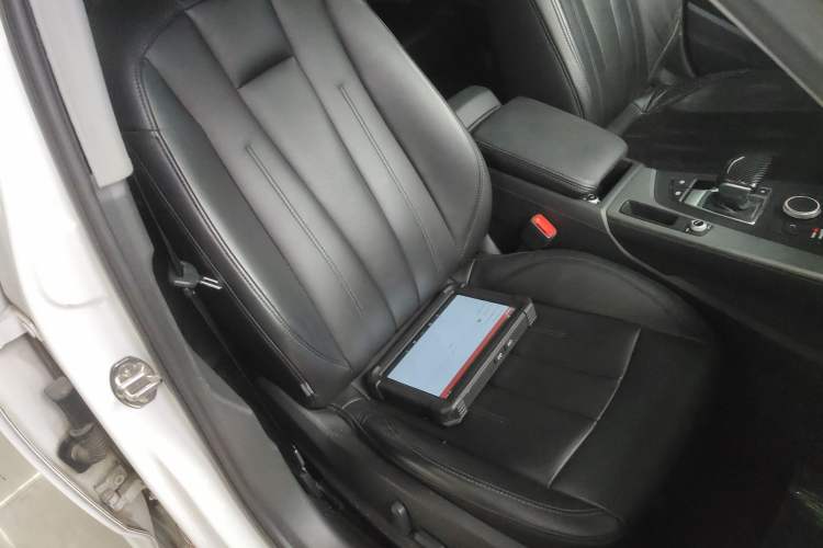 Used Audi A4L 2017 Plus 40 TFSI Ambition Model Right Front Seat