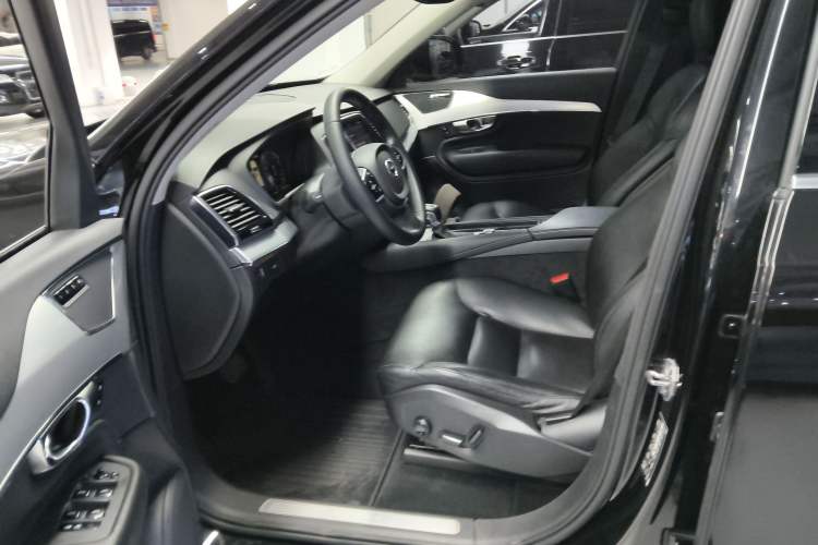 Used Volvo XC90 2018 T6 Zhiyi Edition 7-Seater