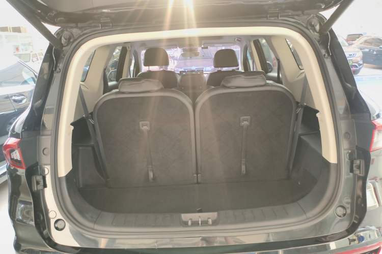 Used Geely Auto Haoyue 2020 1.8TD DCT Flagship 7-Seater
