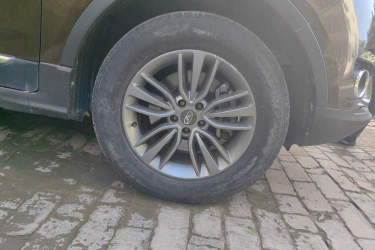 Used Cowin X5 2017 2.0L Manual Luxury Version