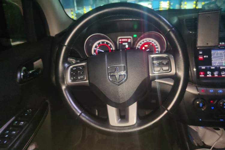 Used Dodge Journey 2014 2.4L Two-Wheel Drive Touring Edition