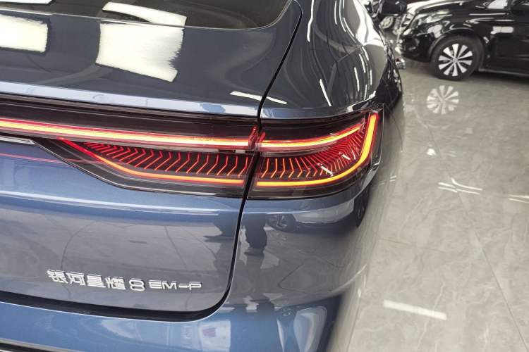 Used Geely Galaxy 8 2025 130km EM-P Starship Edition