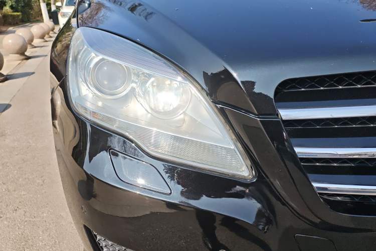 Used Mercedes-Benz R-Class 2011 R 300 L Business Model