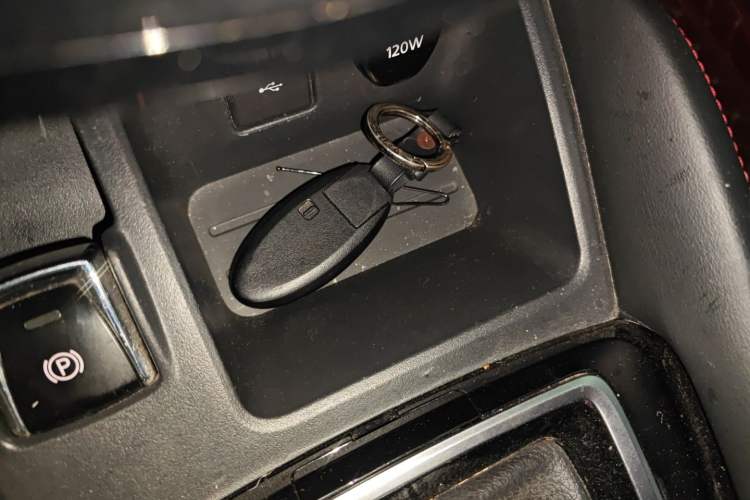 Used Nissan Qashqai 2023 Classic 2.0L CVT XV Comfort Edition
