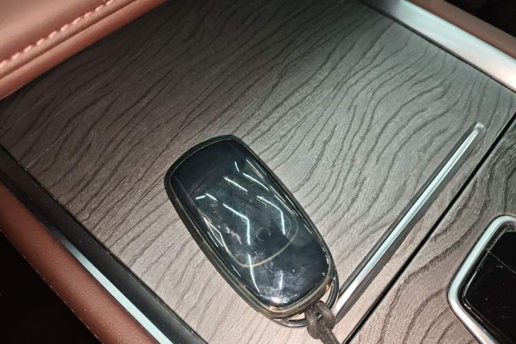 Used Chery Tiggo 8 PRO 2024 Champion Edition 290T Two-Wheel Drive Peak Version 5 Seats Interior 1