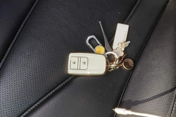 Used Acura CDX 2016 1.5T Two-Wheel Drive Deluxe Edition