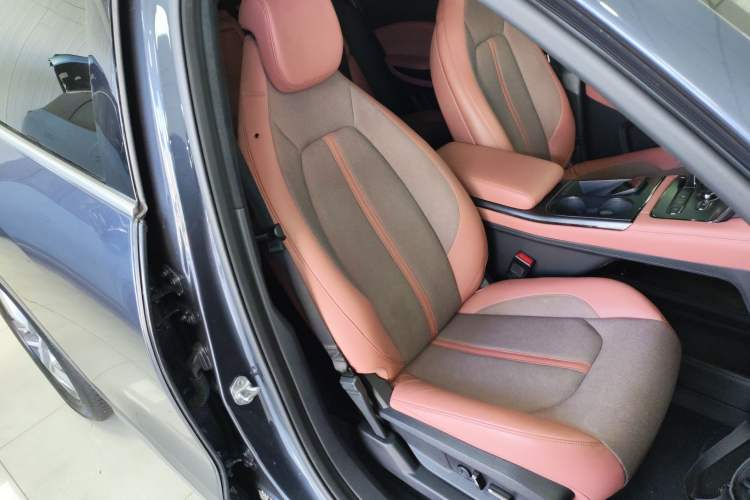 Used Nio EC6 2020 465 km Sport Edition
