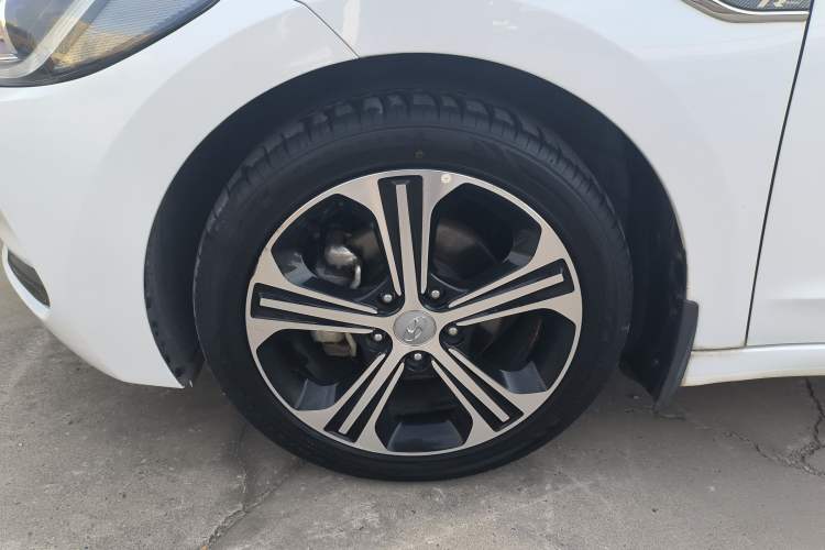 Used Hyundai Elantra (6th Generation / Lingdong) 2018 1.4T Dual-Clutch Xuan Dong · Dynamic Edition
