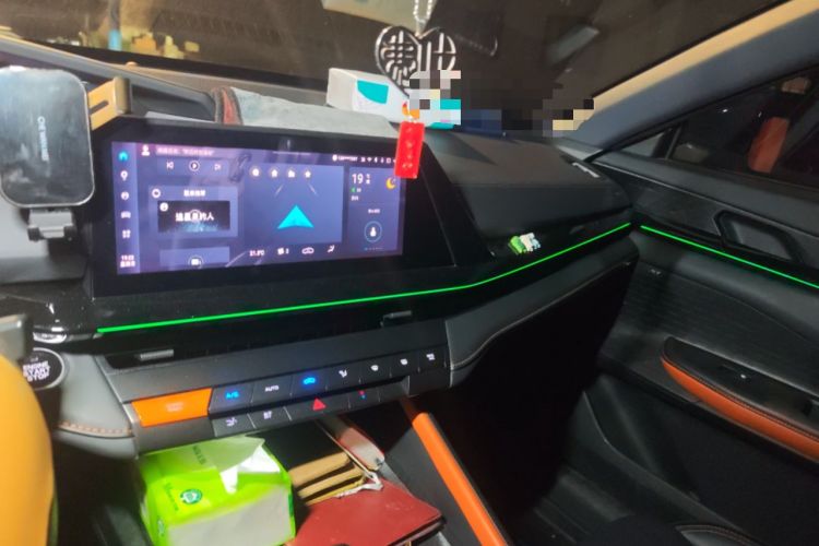 Used CHANGAN UNI-V 2022 1.5T Prestige Version
