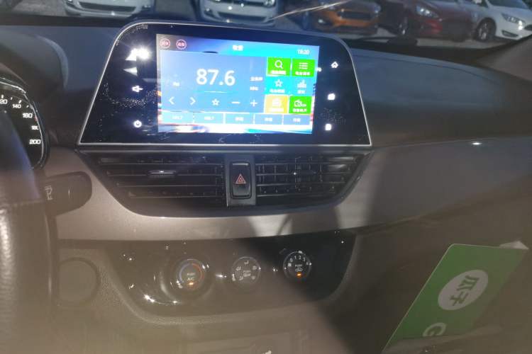 Used Baojun 310W 2017 1.5L Manual Fashion Model China V
