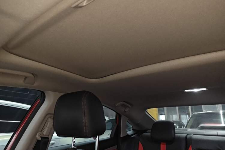 Used Honda Civic 2019 220TURBO CVT Dynamic Edition China VI Emission Standard Headliner